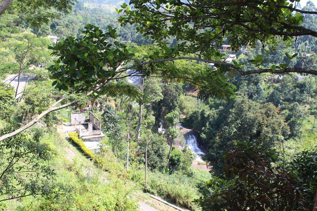 Royal Mount Hotel Kandy Esterno foto