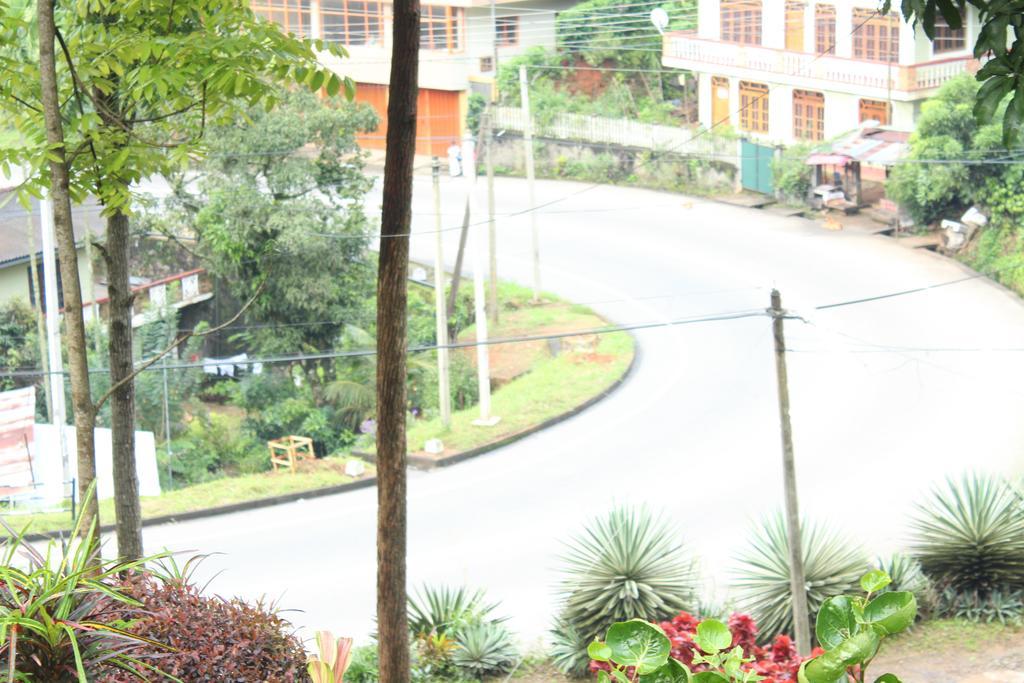 Royal Mount Hotel Kandy Esterno foto