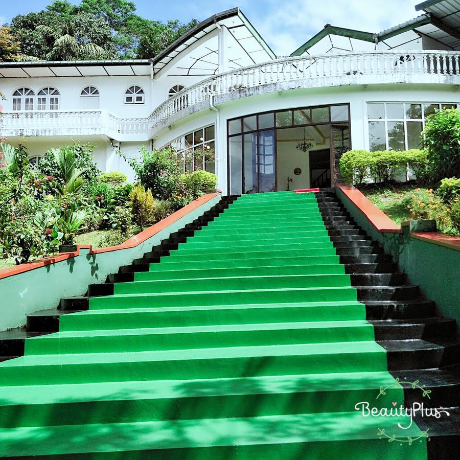 Royal Mount Hotel Kandy Esterno foto