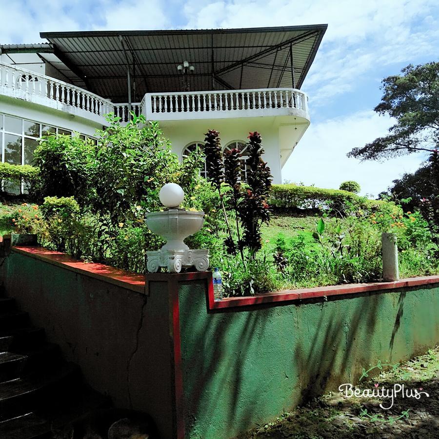 Royal Mount Hotel Kandy Esterno foto